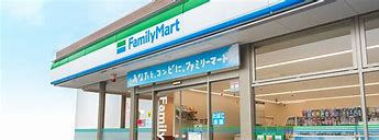 コンビニ　ファミリーマート馬借三丁目店（コンビニ）まで274m