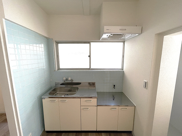 キッチン　※別部屋の写真です。