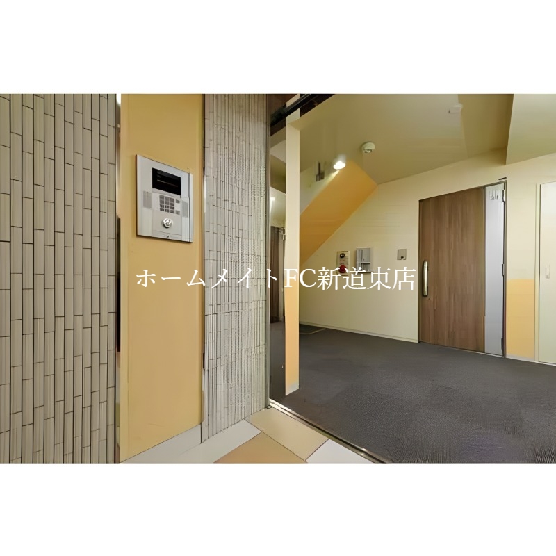 エントランス　玄関
