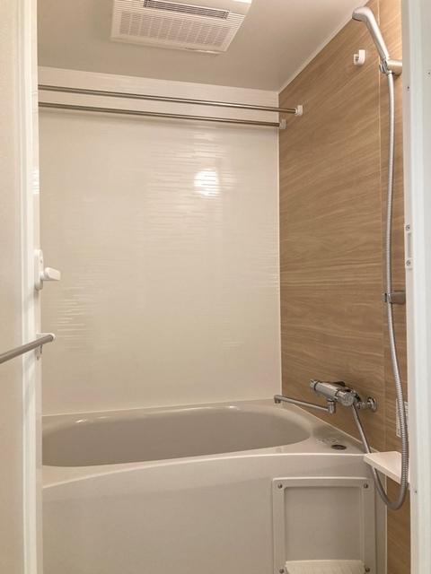 バス・シャワールーム　※写真は同タイプ住戸です。