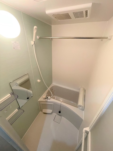 バス・シャワールーム　同施工会社参考写真です