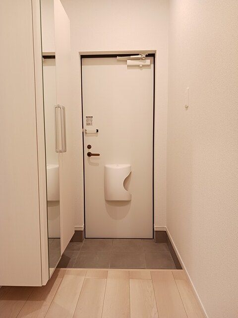 ハピネスデイの玄関写真