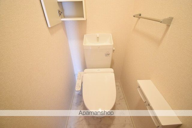 高松琴平電鉄志度線 大町駅 徒歩5分 2階建 築6年のトイレ写真