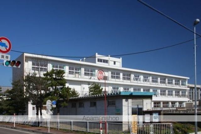 小学校　芦原小学校（小学校）まで650m