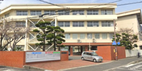 中学校　総社市立総社西中学校（中学校）まで1690m