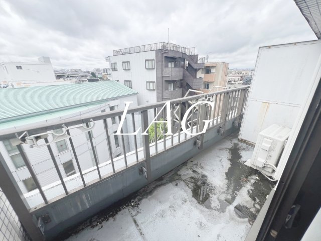 バルコニー　バルコニーです。