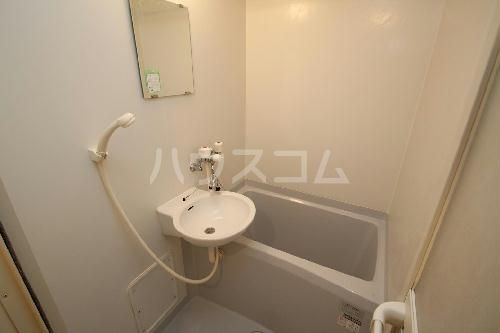 レオパレスフェリシア室町Bの風呂写真