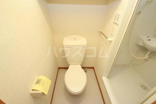 レオパレスフェリシア室町Bのトイレ写真