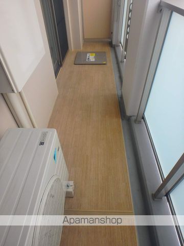 ＪＲ東海道本線 大阪駅 徒歩17分 10階建 築8年の内装写真
