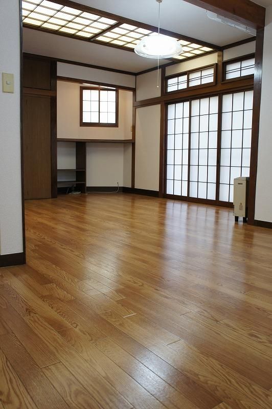 ＪＲ中央線 吉祥寺駅 徒歩16分 3階建 築52年の内装写真