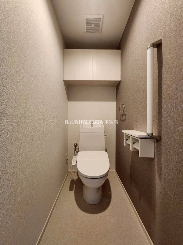 近鉄大阪線 今里駅 徒歩13分 10階建 築2年のトイレ写真