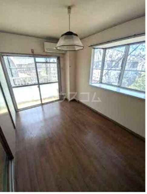 エステート小山第一の内装写真