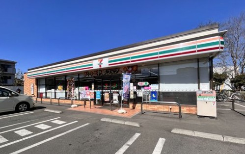 コンビニ　セブンイレブン 西東京向台4丁目店（コンビニ）まで457m