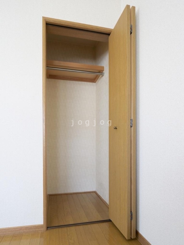 収納　クローゼットタイプ