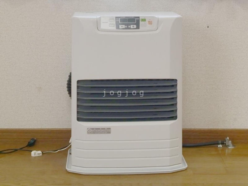 その他設備　灯油暖房