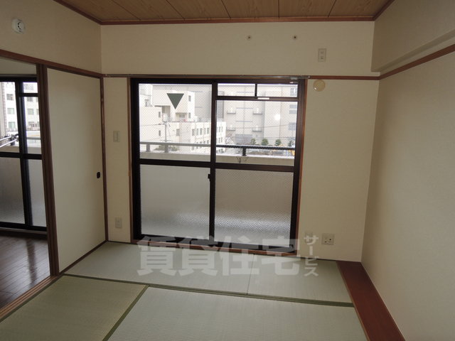 ＪＲ東海道本線 茨木駅 徒歩20分 7階建 築32年の内装写真