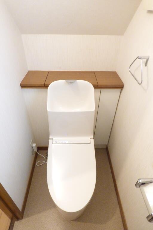 和田3丁目戸建てのトイレ写真