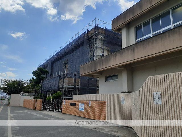 小学校　和歌山市立　宮小学校様（小学校）まで900m