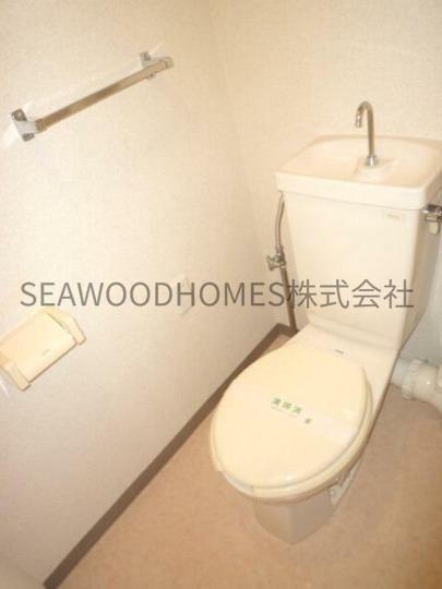 トイレ　他部屋の参考画像です