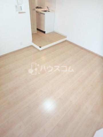 STREAMの居間写真