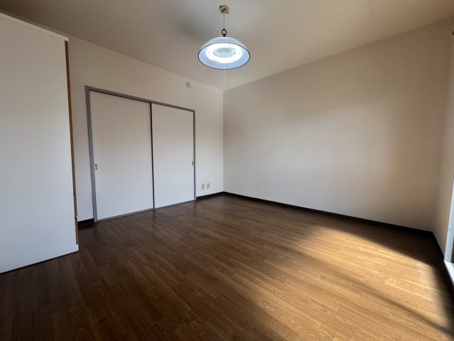 マンションヒバリの居間写真