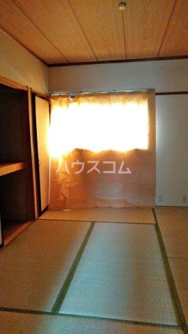 ＪＲ東海道本線 静岡駅 バス乗車時間：20分 最寄りバス停で下車 徒歩5分 2階建 築30年の内装写真