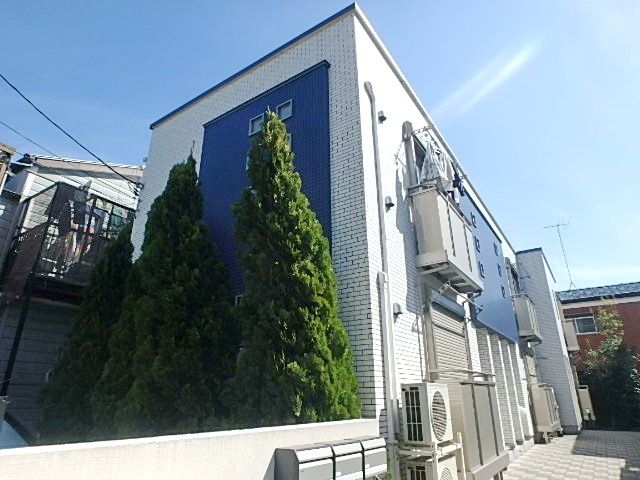S・ますみの外観写真