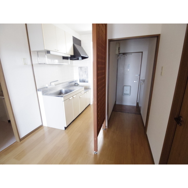 カーサ稲葉の玄関写真