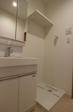 洗面設備　別部屋参考写真となります。