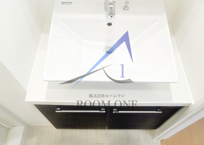 洗面設備　洗面台です。
