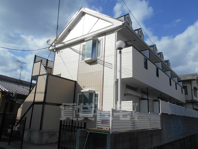 大和高田第18マンションの建物外観