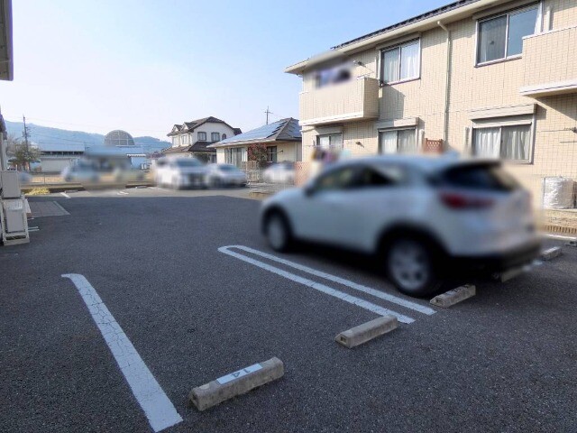 【栃木市片柳町のアパートの駐車場】