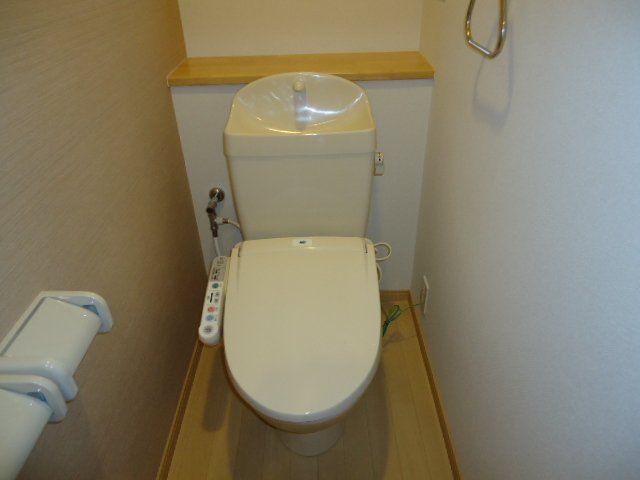 【太田市東矢島町のアパートのトイレ】