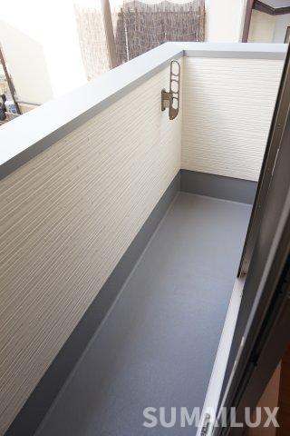 【熊本市北区楡木のアパートのバルコニー】