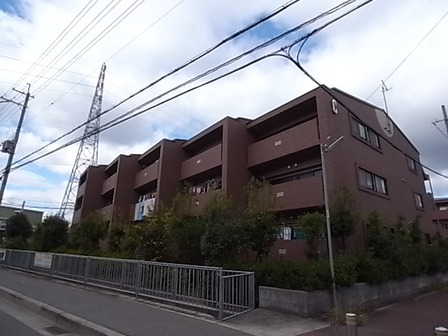 神戸市西区二ツ屋のマンションの建物外観