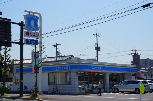 【広島市安佐南区東原のマンションのコンビニ】