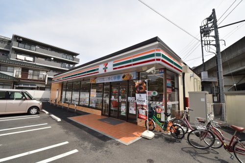 コンビニ　セブンイレブン 多摩和田店（コンビニ）まで496m