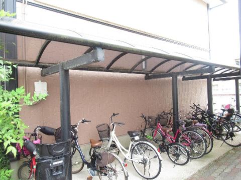 サンビレッヂ新和　その他共有部分　駐輪場