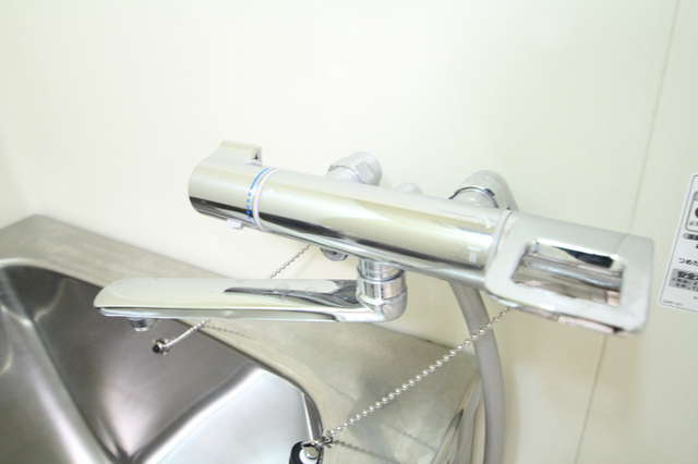 その他　お風呂水栓サーモに変更済