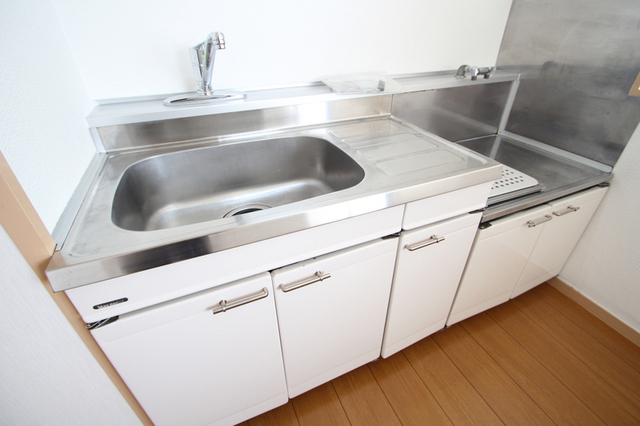 キッチン　コンロは持ってきて下さい