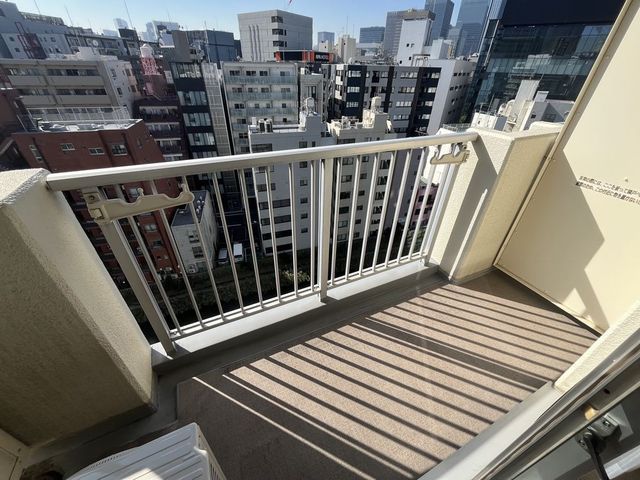 バルコニー　南西向きバルコニー