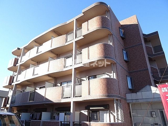 フィオーレ八木の建物外観