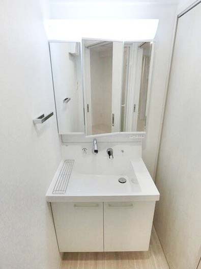 洗面設備　★収納付き、独立洗面台★