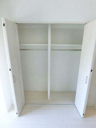 収納　★ハンガーラック付き、上部収納も有り★