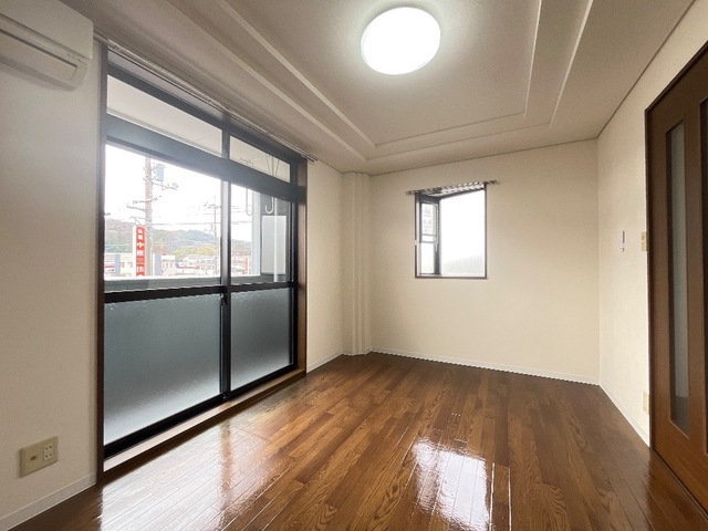 居室・リビング　洋室（照明付）