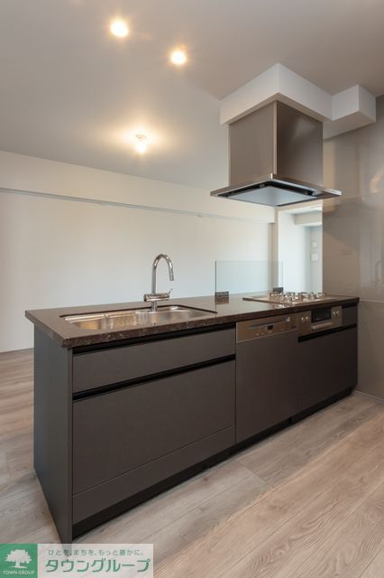 キッチン　※写真は同タイプ住戸です。