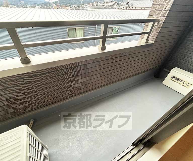 バルコニー　日当たりのよいバルコニーです！