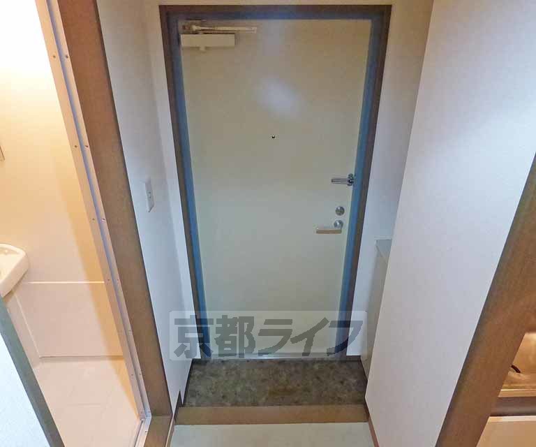 玄関　玄関です。