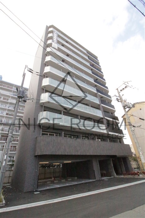 建物外観　スワンズシティ大阪クレアスト　外観