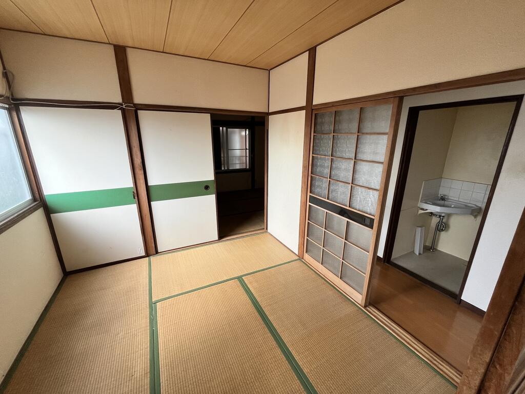 五宮町アパートの居間写真
